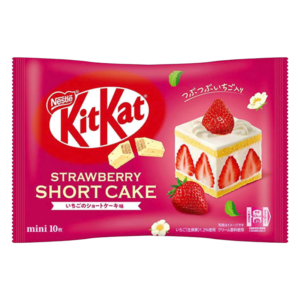 Kit Kat Mini | Strawberry Cake