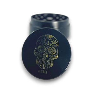 Tuff Shredder Metallic Skull Grinder
